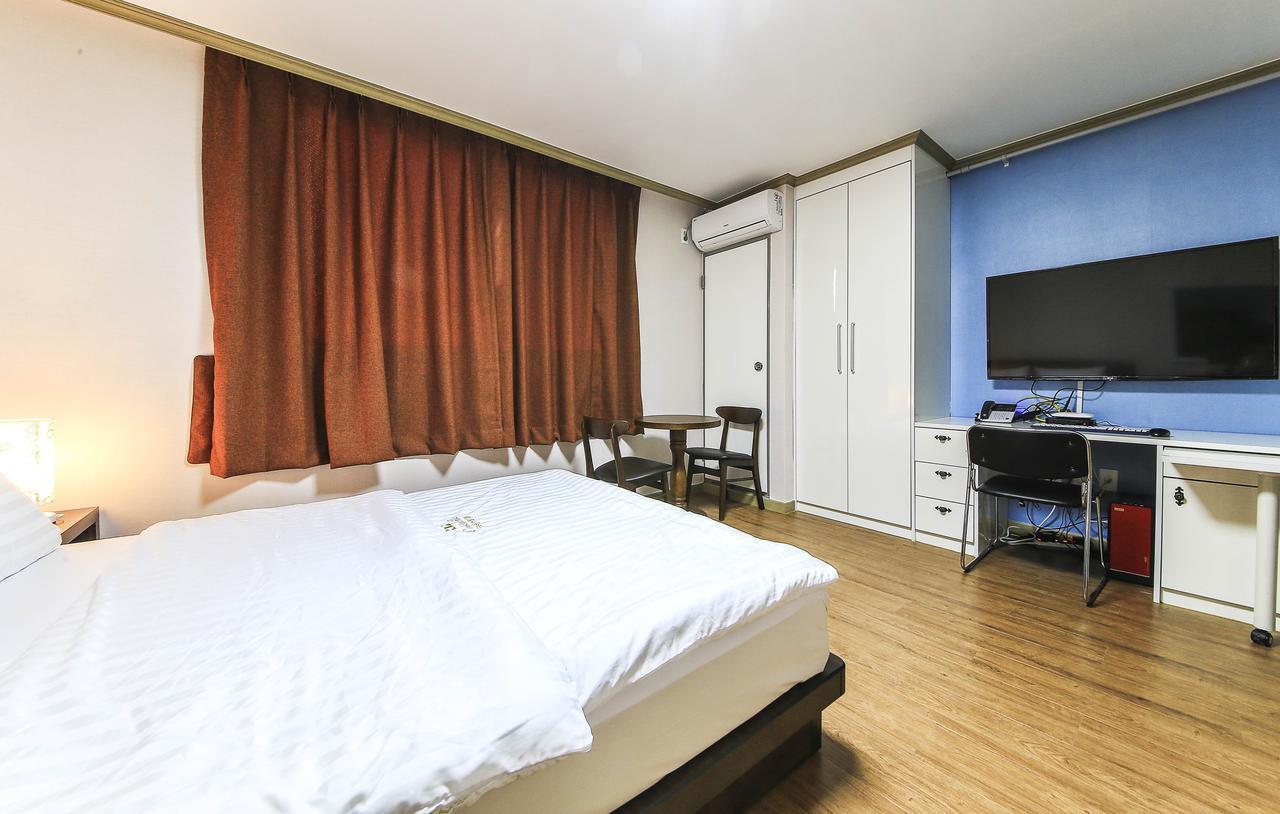 Crystal Residence Hotel Тэджон Экстерьер фото